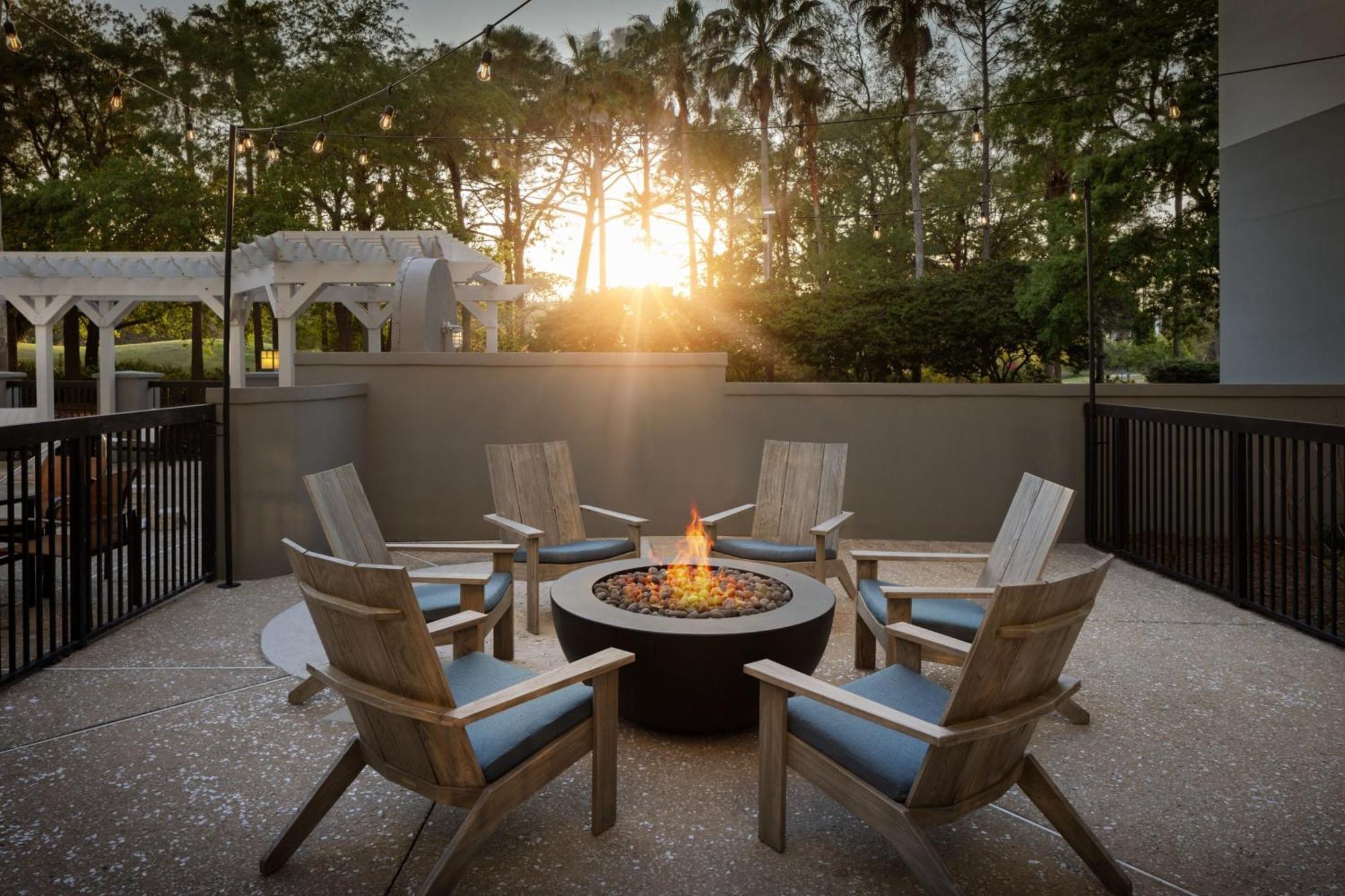 Courtyard By Marriott Sandestin At Grand Boulevard Miramar Beach Exteriör bild